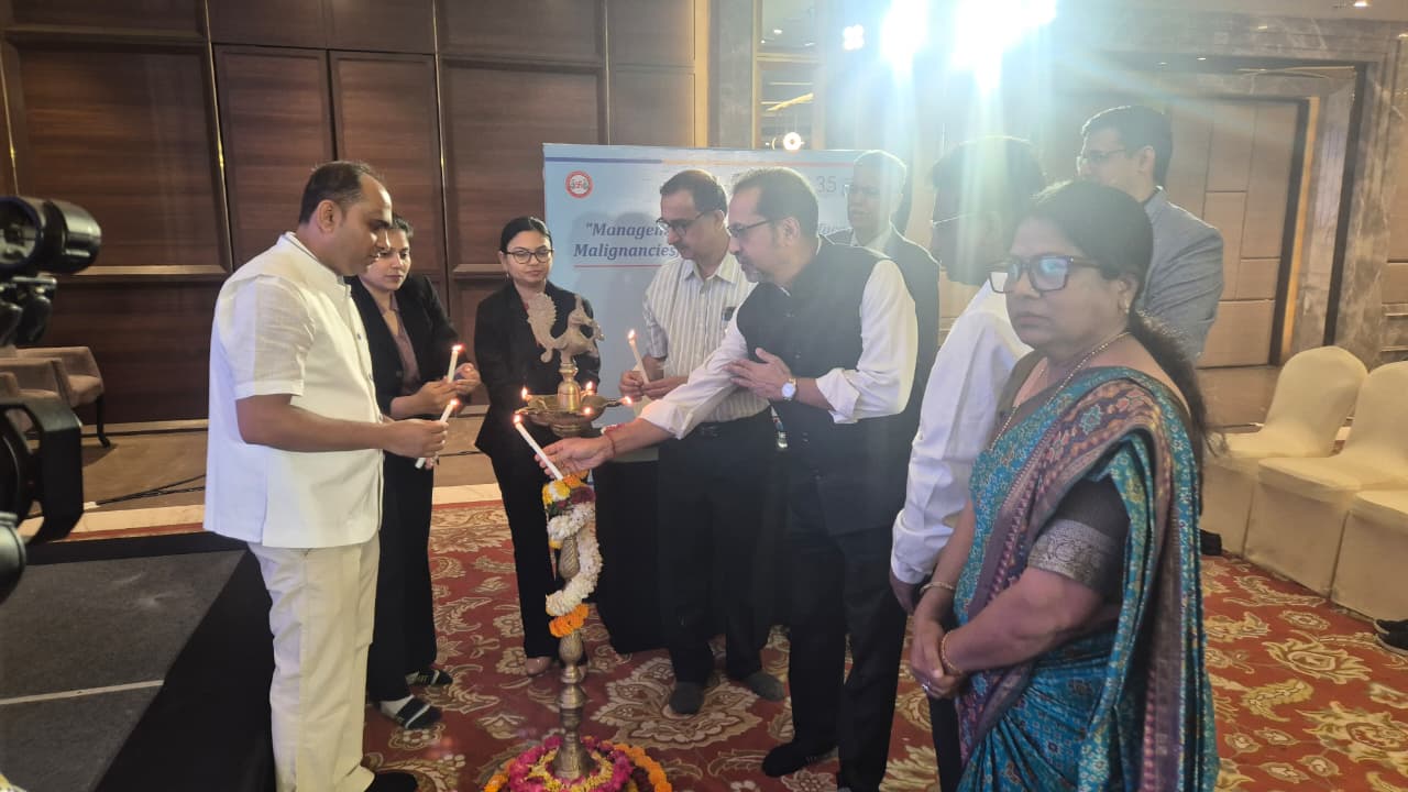 Lamp lighting ceremony at HCG Cancer Hospital Nagpur CME
